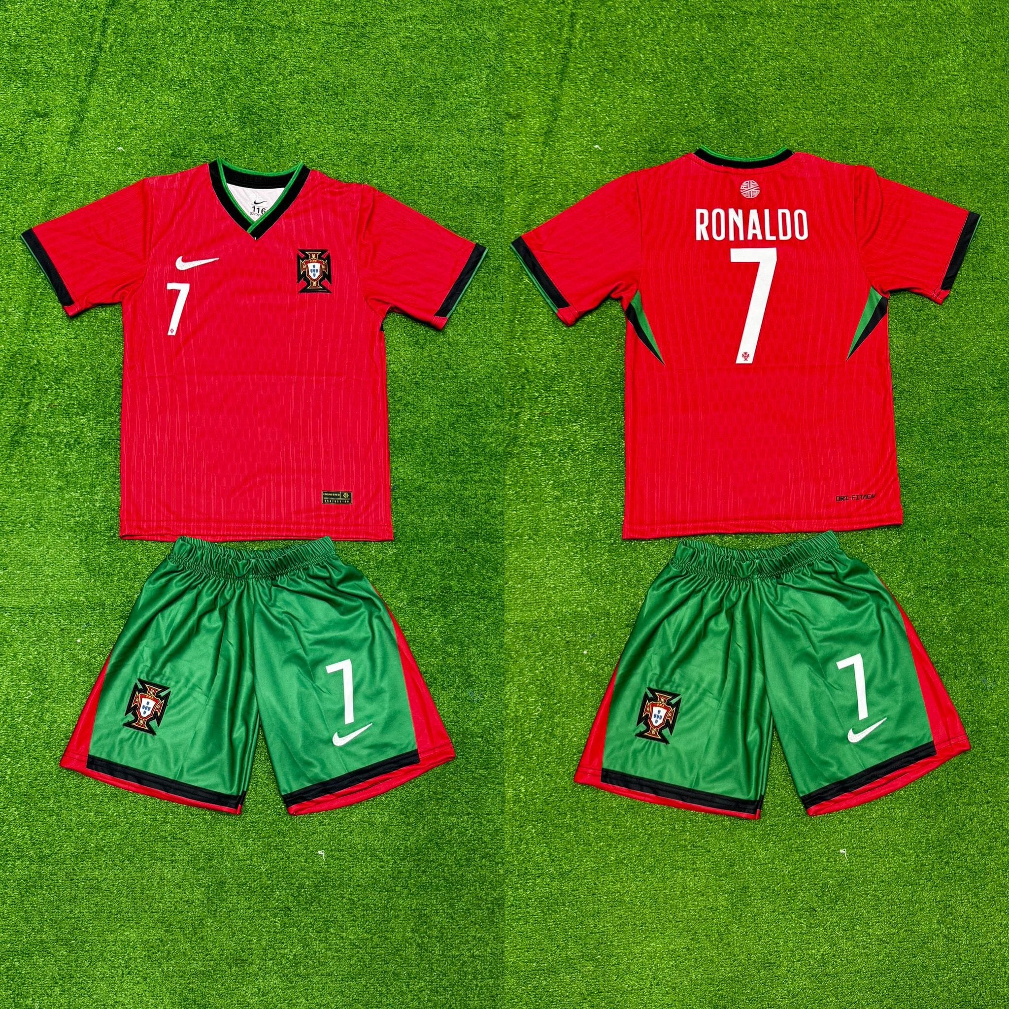 Ronaldo Portugal футбольная форма