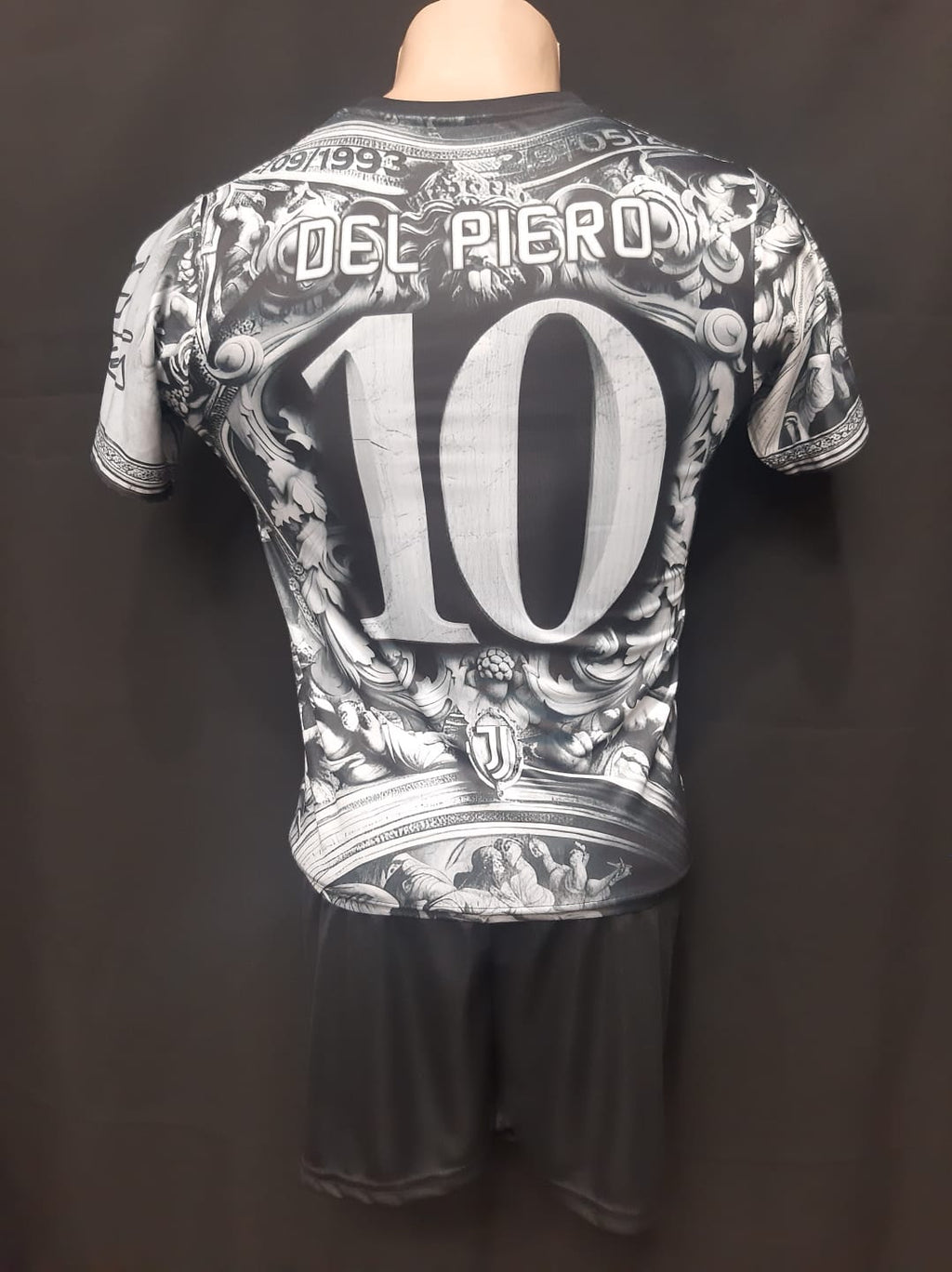 JUVENTUS DEL PIREO