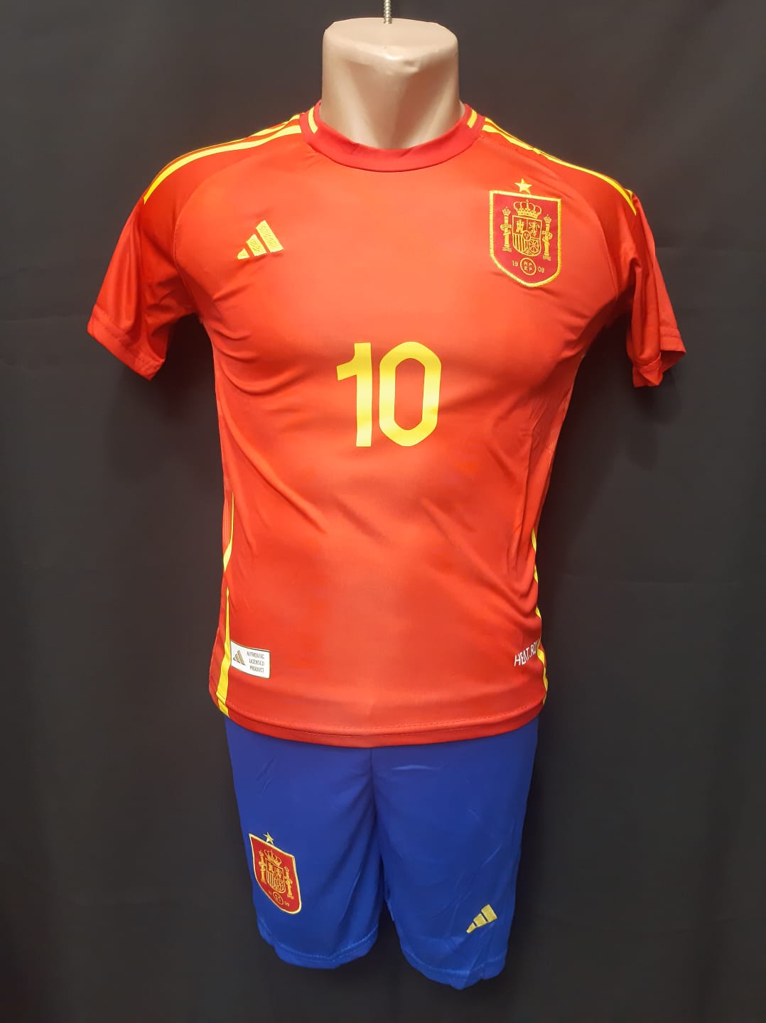 LAMINE YAMAL SPAIN