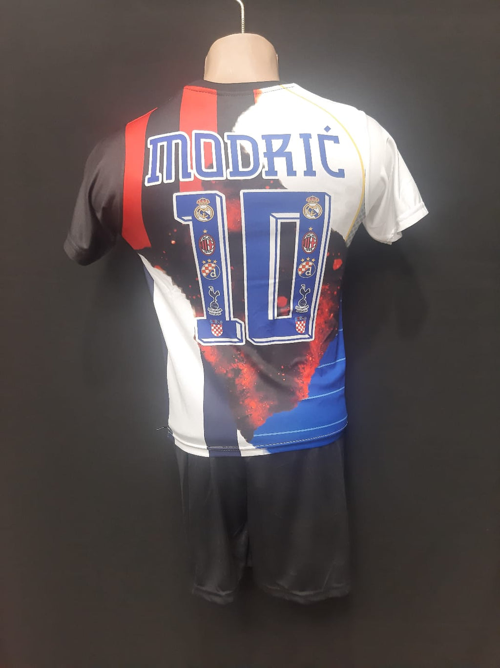 MODRIC FUN
