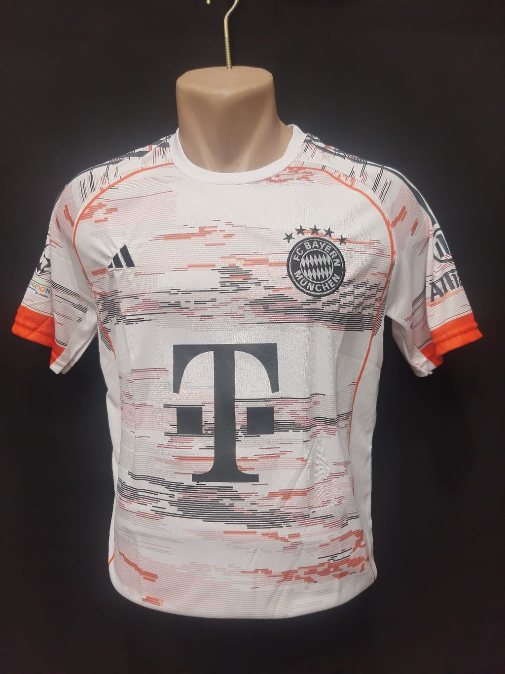 FC BAYERN MUNCHEN MULLER