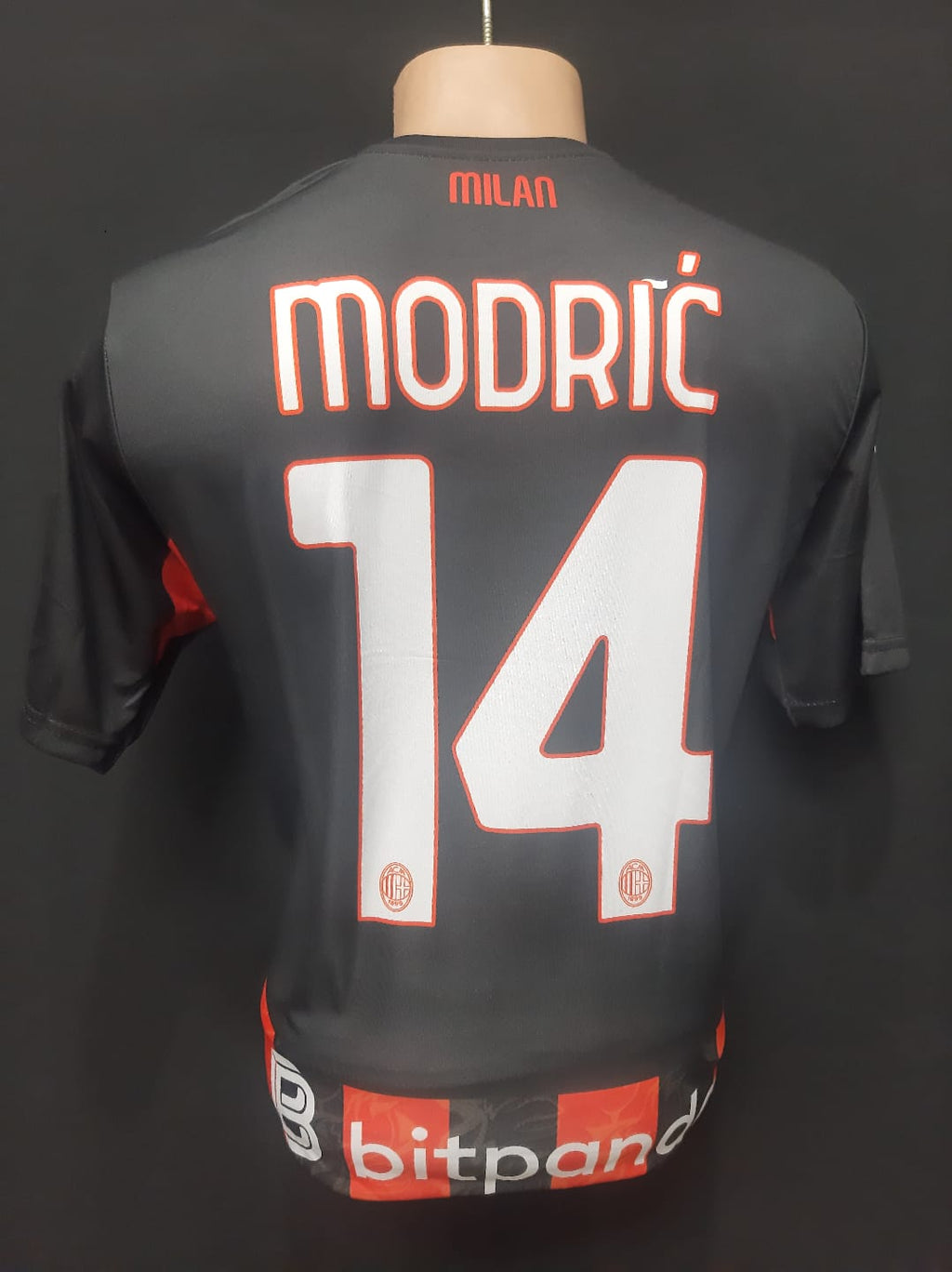 MODRIC MILAN