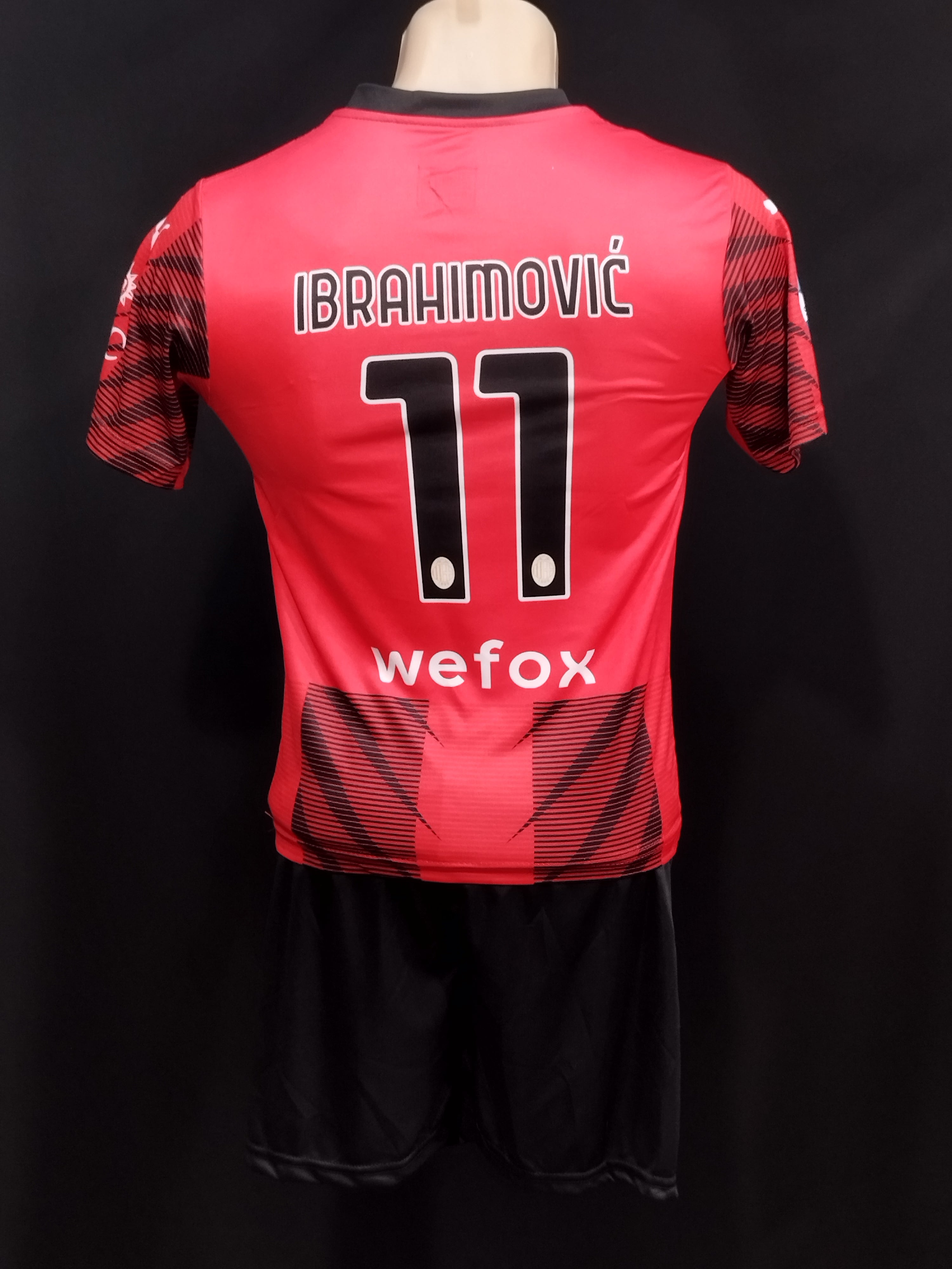 IBRAHIMOVIC MILAN
