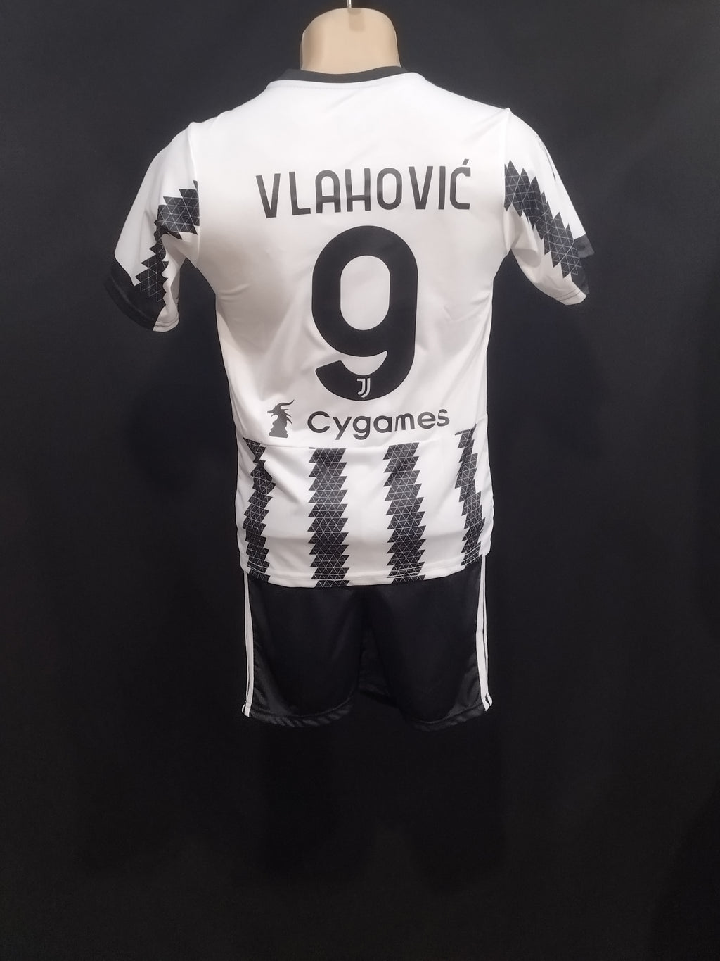 VLAHOVIC JUVENTUS FC