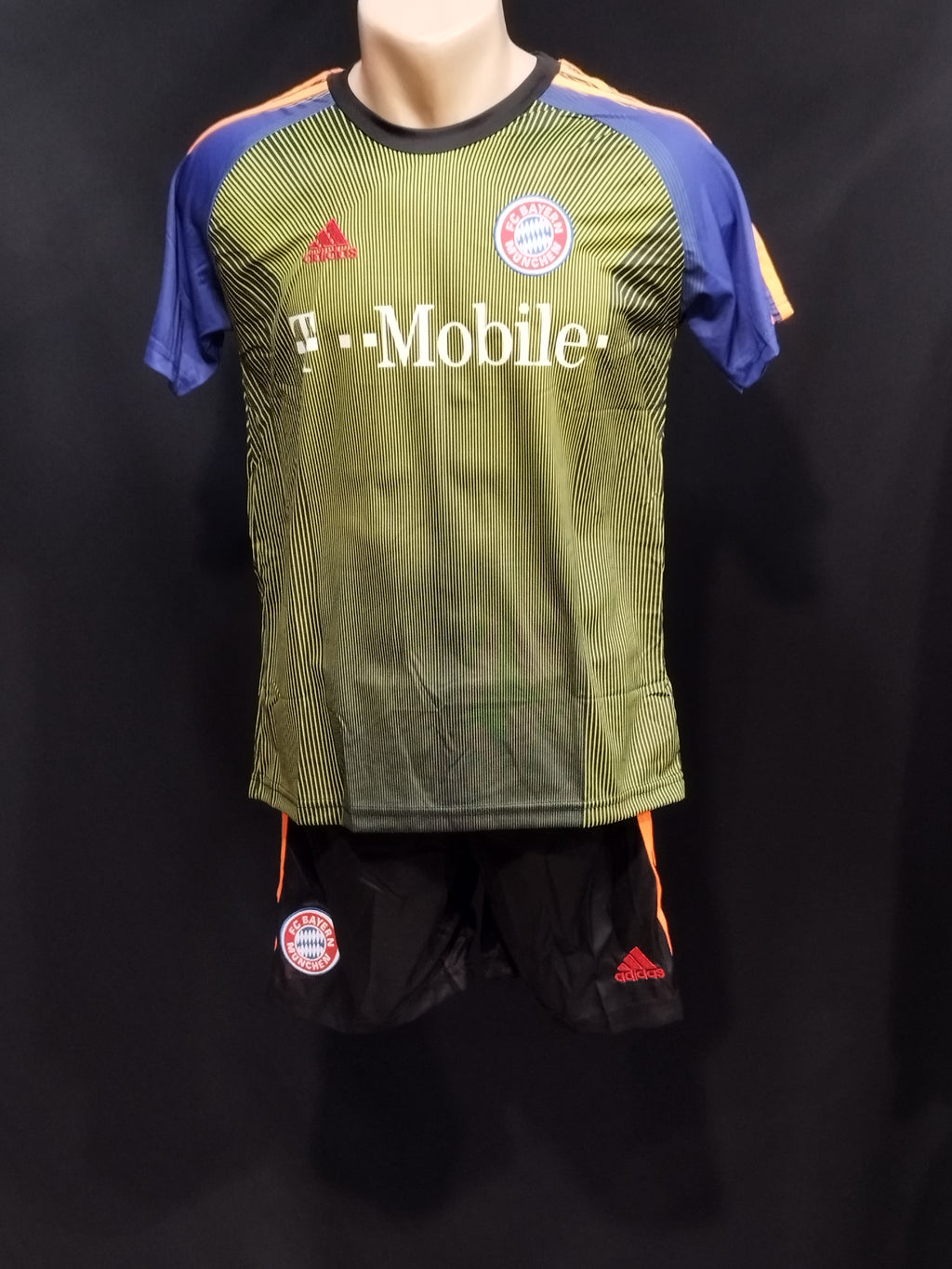 KAHN BAYERN MUNCHEN