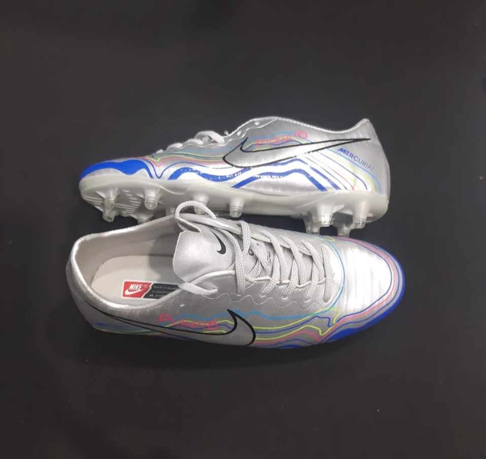 Ֆուտբոլային մարզակոշիկ