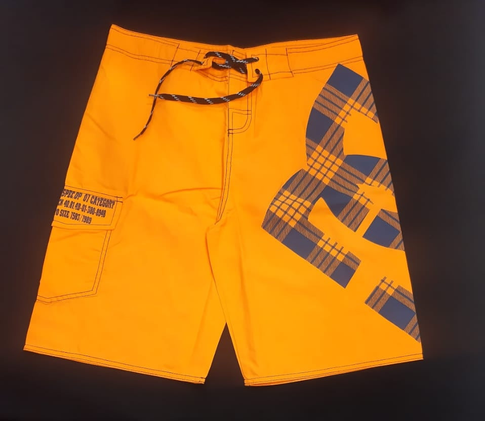 ԾՈՎԱՓՅԱ ՇՈՐՏ (пляжныи)