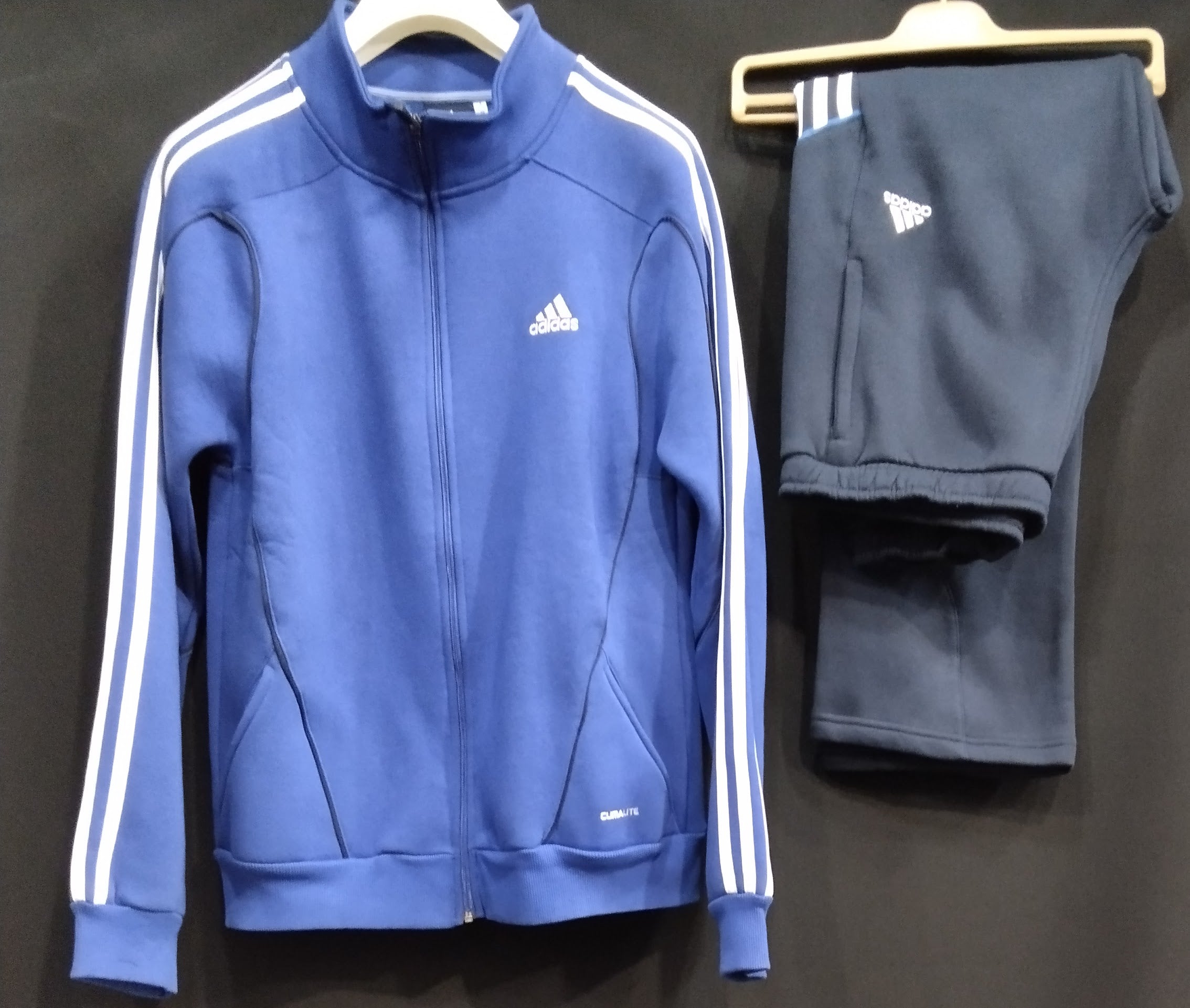 ՄԵԾԱՀԱՍԿՆԵՐԻ ՍՊՈՐՏԱՅԻՆ ՀԱԳՈՒՍՏ